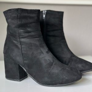 Black suede ankle boots (sz. 7) - condition noted in pictures